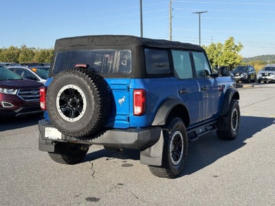 2022 Ford Bronco Base