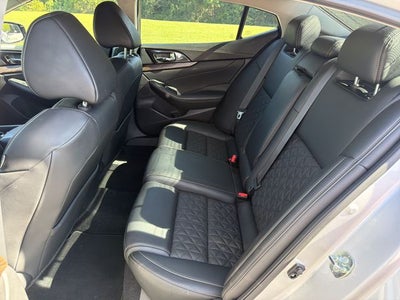 2017 Nissan Maxima Platinum