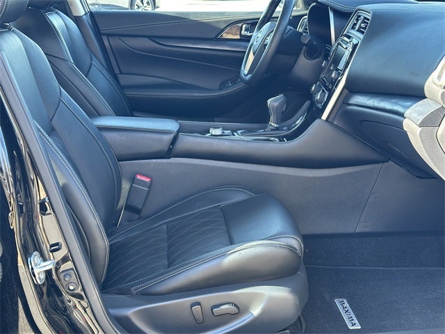2023 Nissan Maxima Platinum