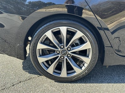 2023 Nissan Maxima Platinum