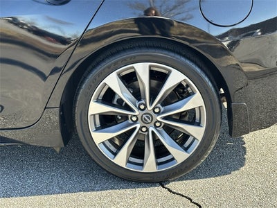 2023 Nissan Maxima Platinum