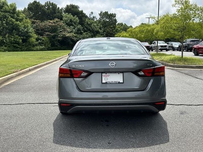2022 Nissan Altima 2.5 SV