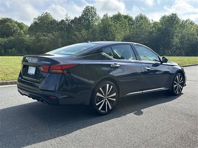 2019 Nissan Altima 2.5 Platinum