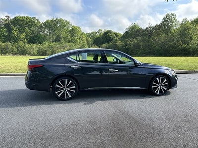 2019 Nissan Altima 2.5 Platinum