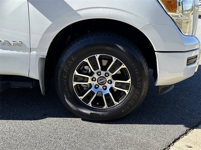 2024 Nissan Titan SV