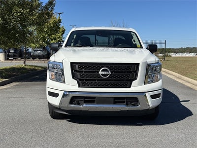 2024 Nissan Titan SV