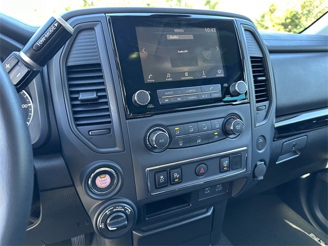 2024 Nissan Titan SV