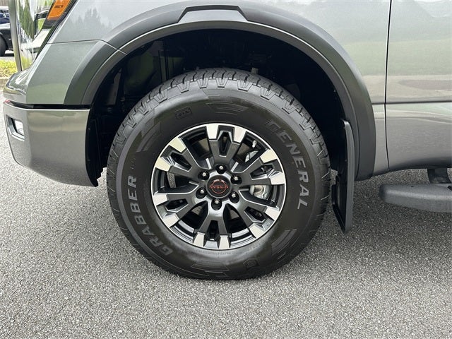 2024 Nissan Titan PRO-4X