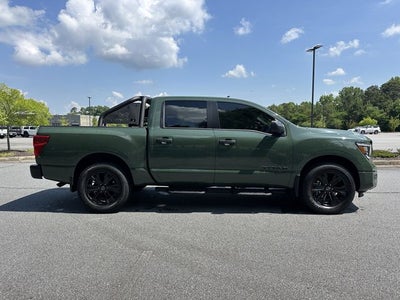 2024 Nissan Titan SV