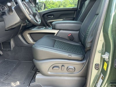 2024 Nissan Titan SV