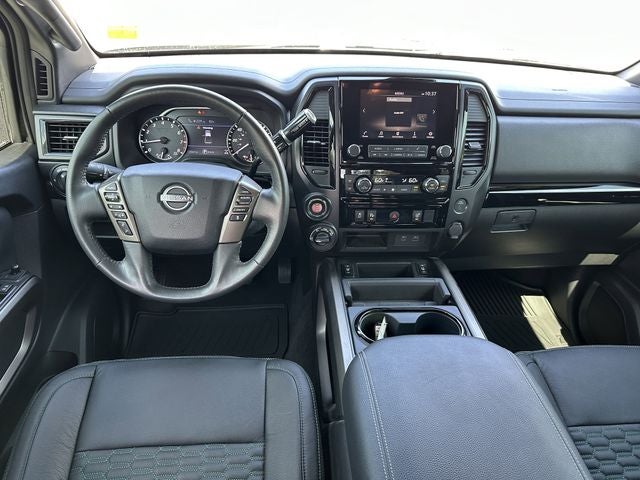 2024 Nissan Titan SV