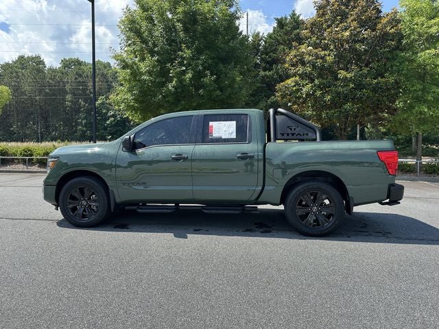 2024 Nissan Titan SV