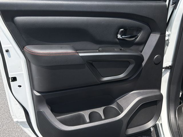 2024 Nissan Titan PRO-4X