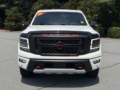 2024 Nissan Titan PRO-4X