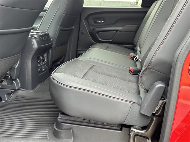 2024 Nissan Titan PRO-4X