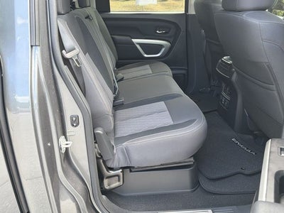 2024 Nissan Titan SV
