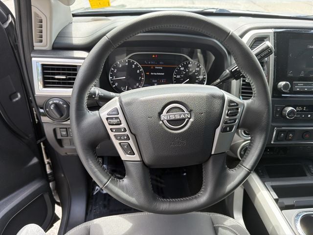 2024 Nissan Titan SV