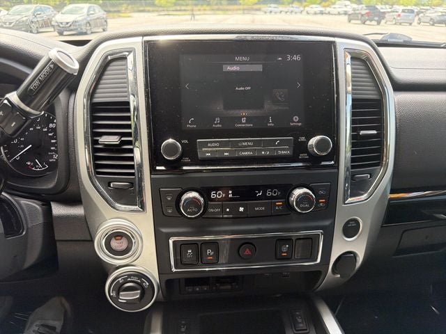 2024 Nissan Titan SV