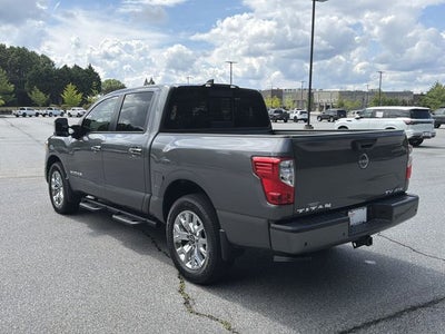 2024 Nissan Titan SV