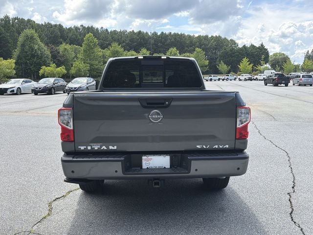 2024 Nissan Titan SV