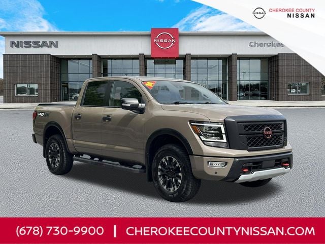 2024 Nissan Titan PRO-4X