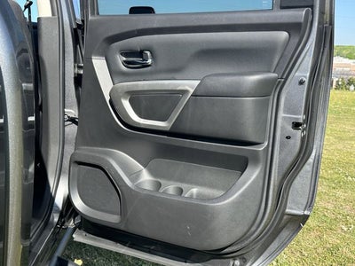 2024 Nissan Titan XD SV