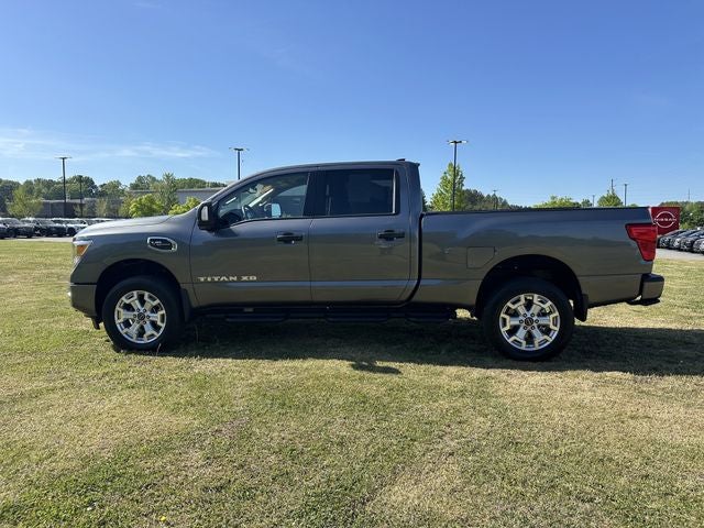 2024 Nissan Titan XD SV