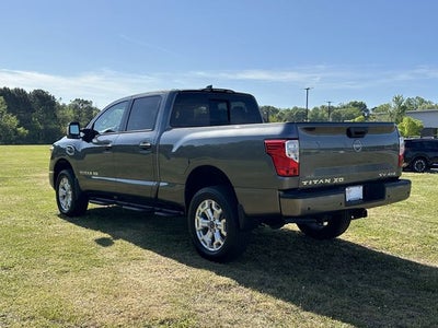 2024 Nissan Titan XD SV