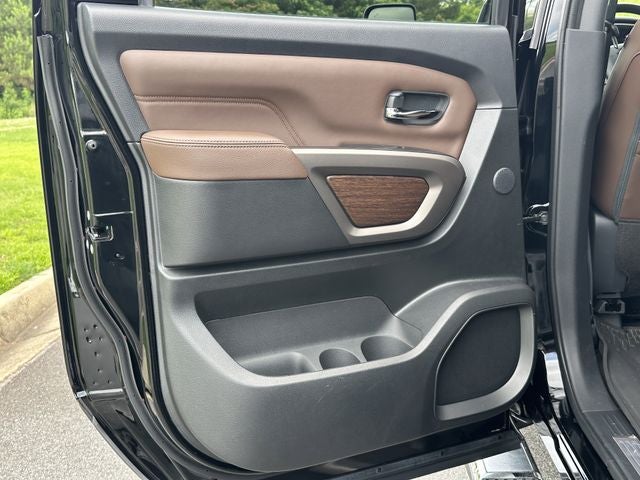 2024 Nissan Titan XD Platinum Reserve