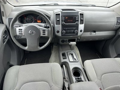 2016 Nissan Frontier SV