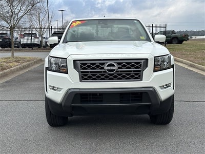 2024 Nissan Frontier SV