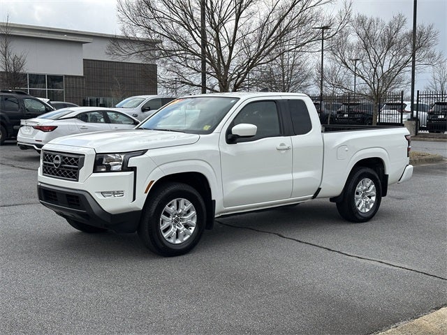 2024 Nissan Frontier SV