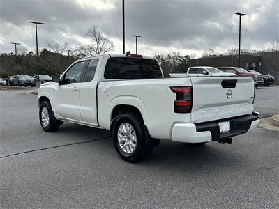 2024 Nissan Frontier SV