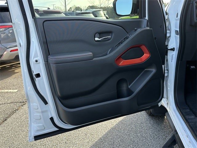 2024 Nissan Frontier PRO-X