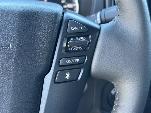 2026 Nissan Frontier SV Dark Armor 1" LIFT