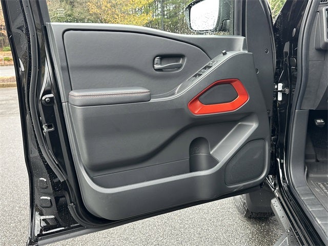 2026 Nissan Frontier ROUSH PRO-4XR