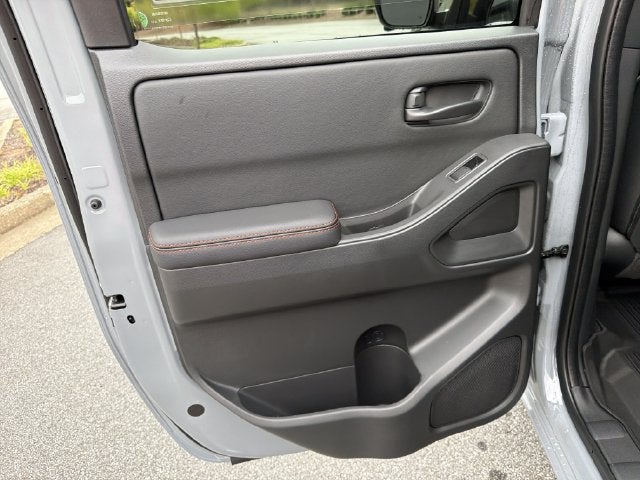 2027 Nissan Frontier PRO-4X