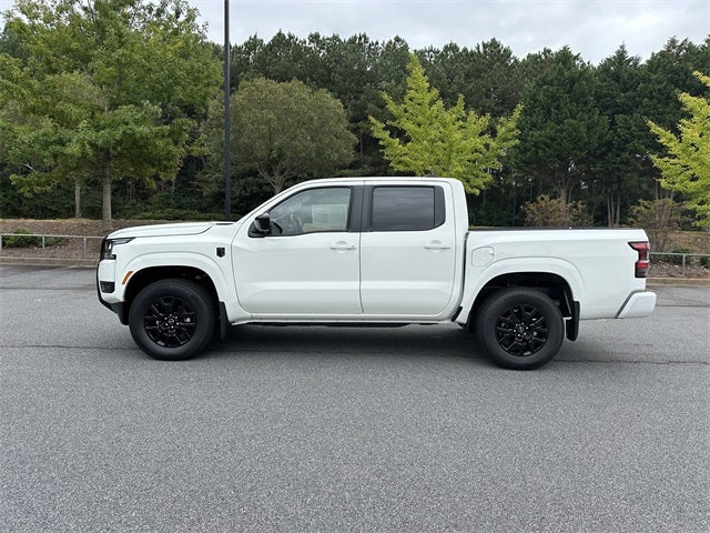 2026 Nissan Frontier SV Dark Armor