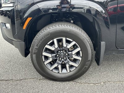 2024 Nissan Frontier SL
