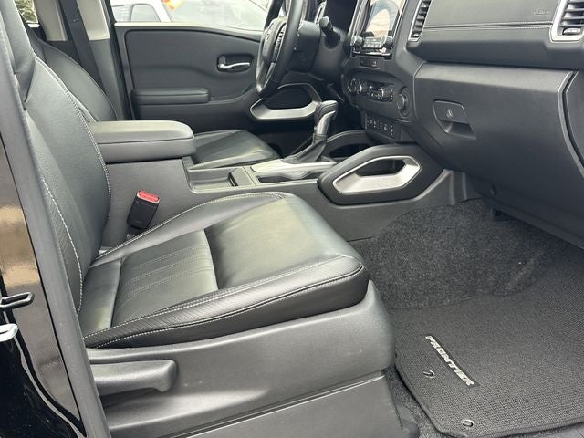 2024 Nissan Frontier SL