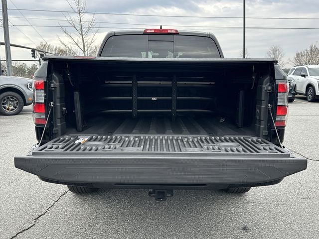 2024 Nissan Frontier SL