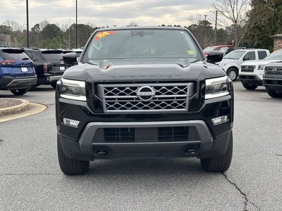 2024 Nissan Frontier SL