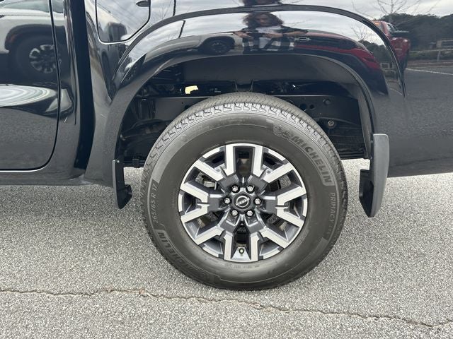 2024 Nissan Frontier SL