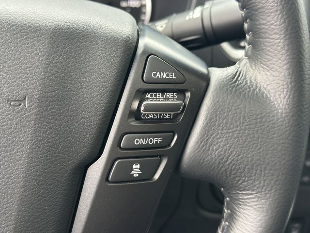 2024 Nissan Frontier SL