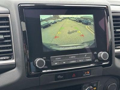 2024 Nissan Frontier SL