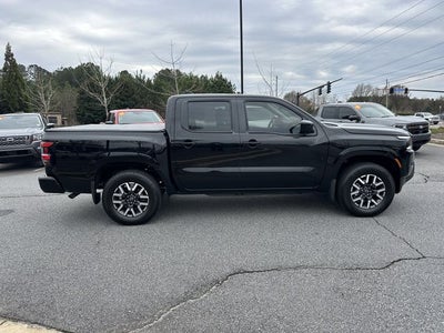 2024 Nissan Frontier SL