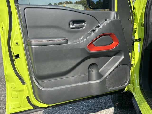 2026 Nissan Frontier PRO-4X PROJECT Z1