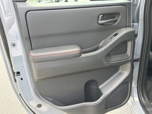2026 Nissan Frontier PRO-4X w/R Package