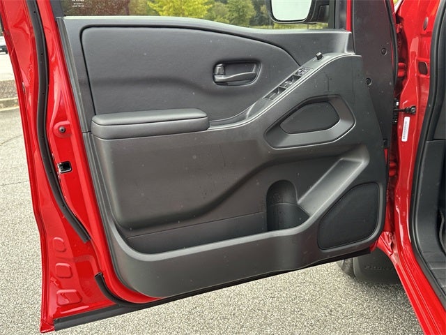 2026 Nissan Frontier SV Dark Armor