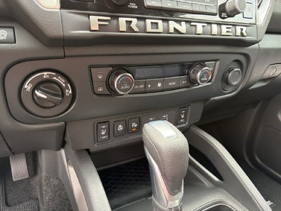 2027 Nissan Frontier SV